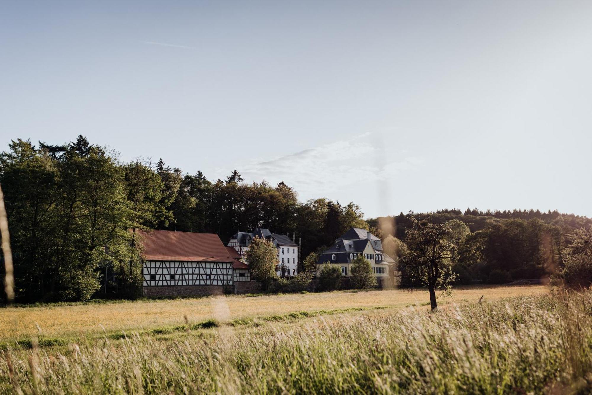 Hofgut Schmitte Hotel Biebertal Exterior photo